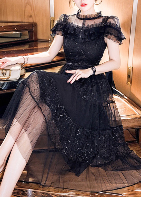 Robe noire en tulle brodée à volants style patchwork pour l'été - TrendAura