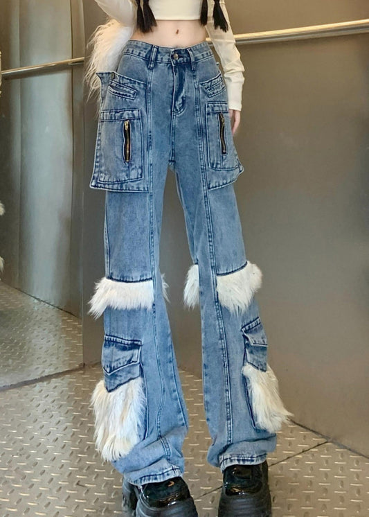 Pantalon évasé en denim avec poches bleues et fourrure duveteuse, style printemps - TrendAura
