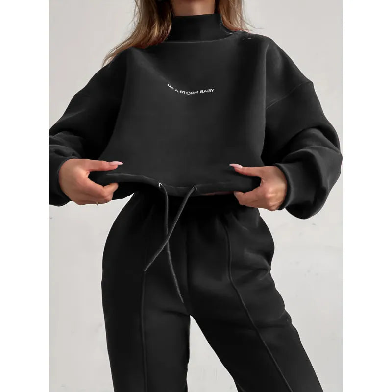 Stylish tracksuit for women