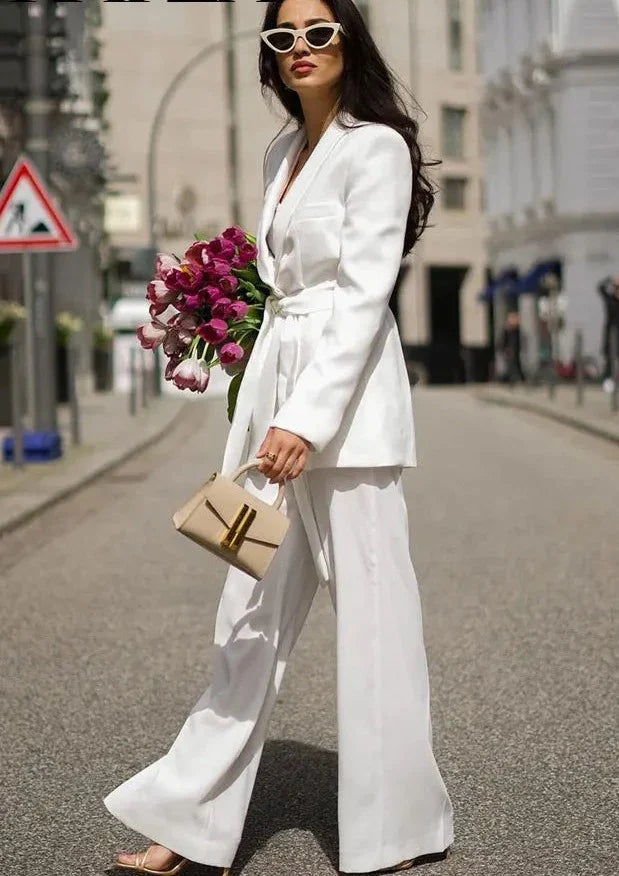 Stylish blazer set for women