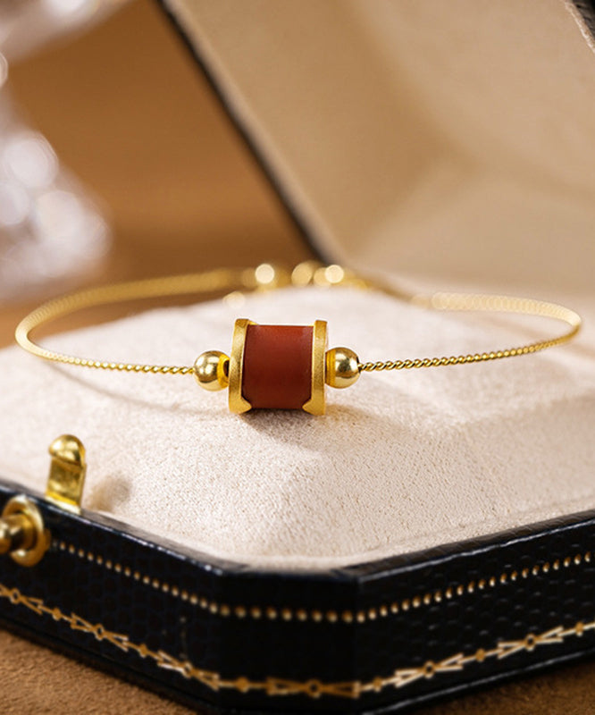 Bracelet élégant en argent sterling et agate rouge surdorée - TrendAura