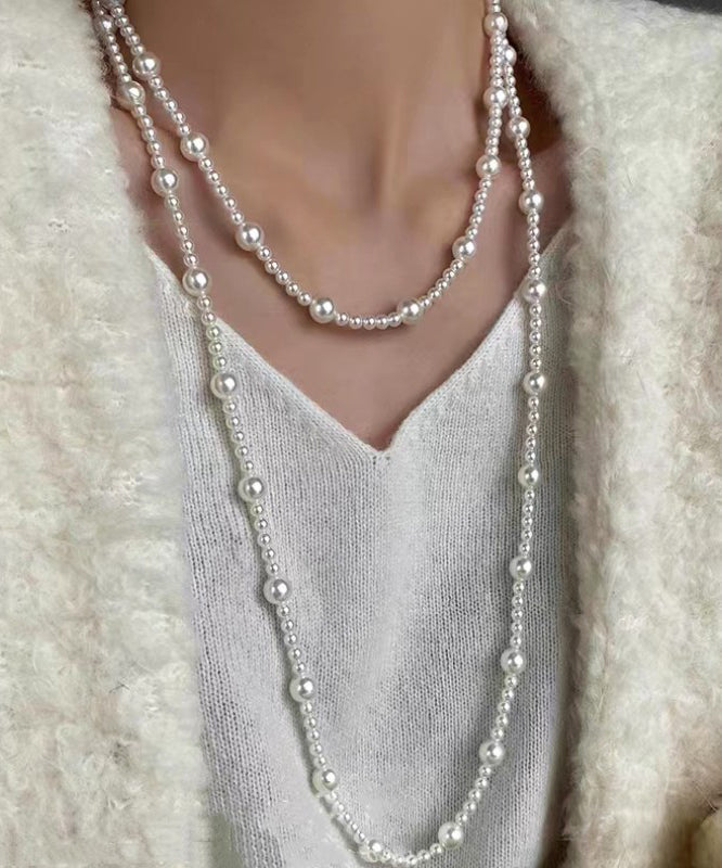 Collier élégant en alliage de perles blanches graduées - TrendAura