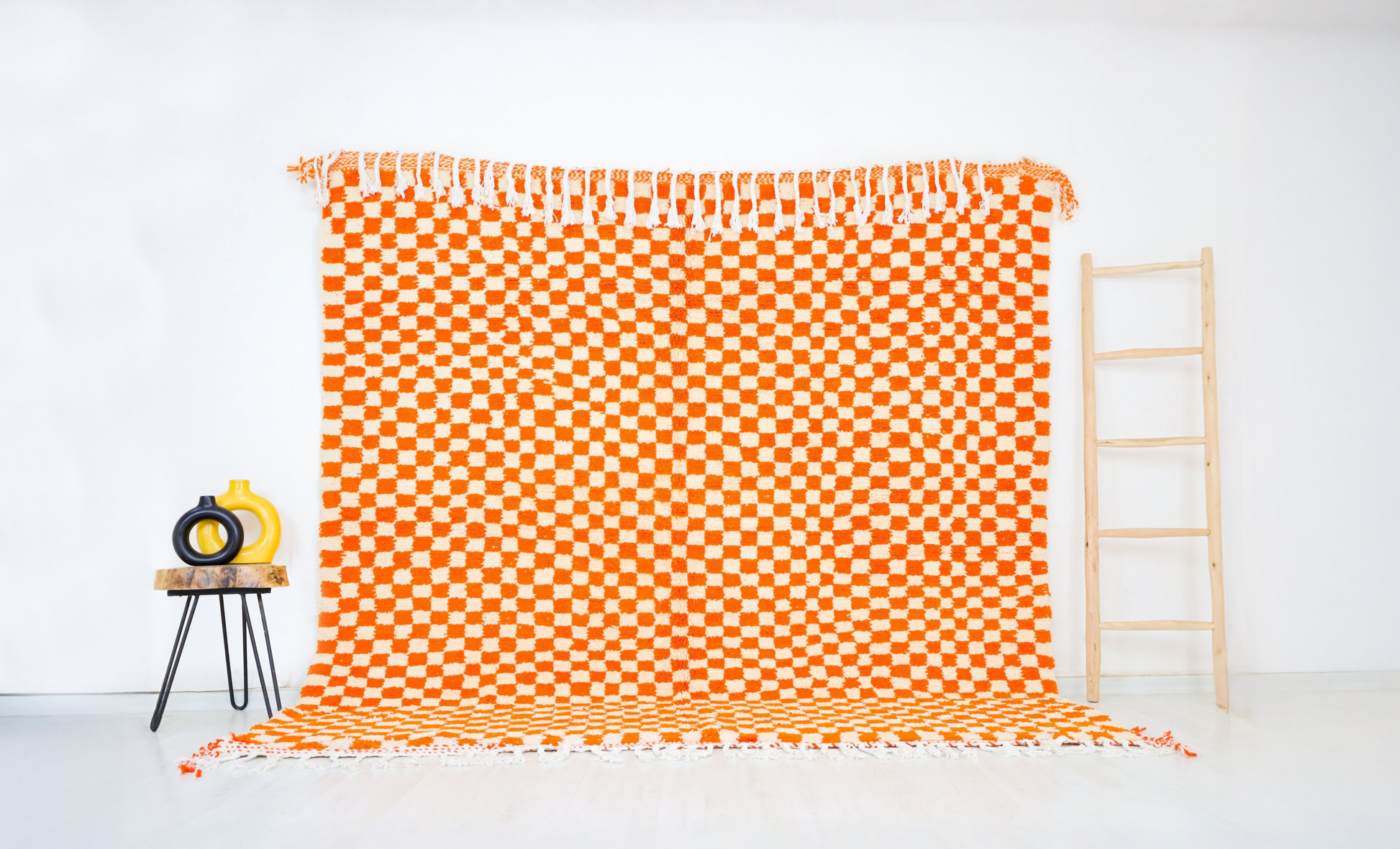 Tadukli  Moroccan Checkered Rug 7'9" x 7'9" - TrendAura
