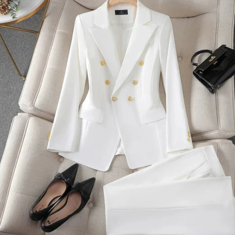 Elegant and Feminine Stretch Fitted Pantsuit