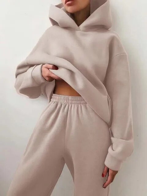 Oversized Tracksuit Hoodie Set For Women With Cozy Warmth And Trendy Winter Style