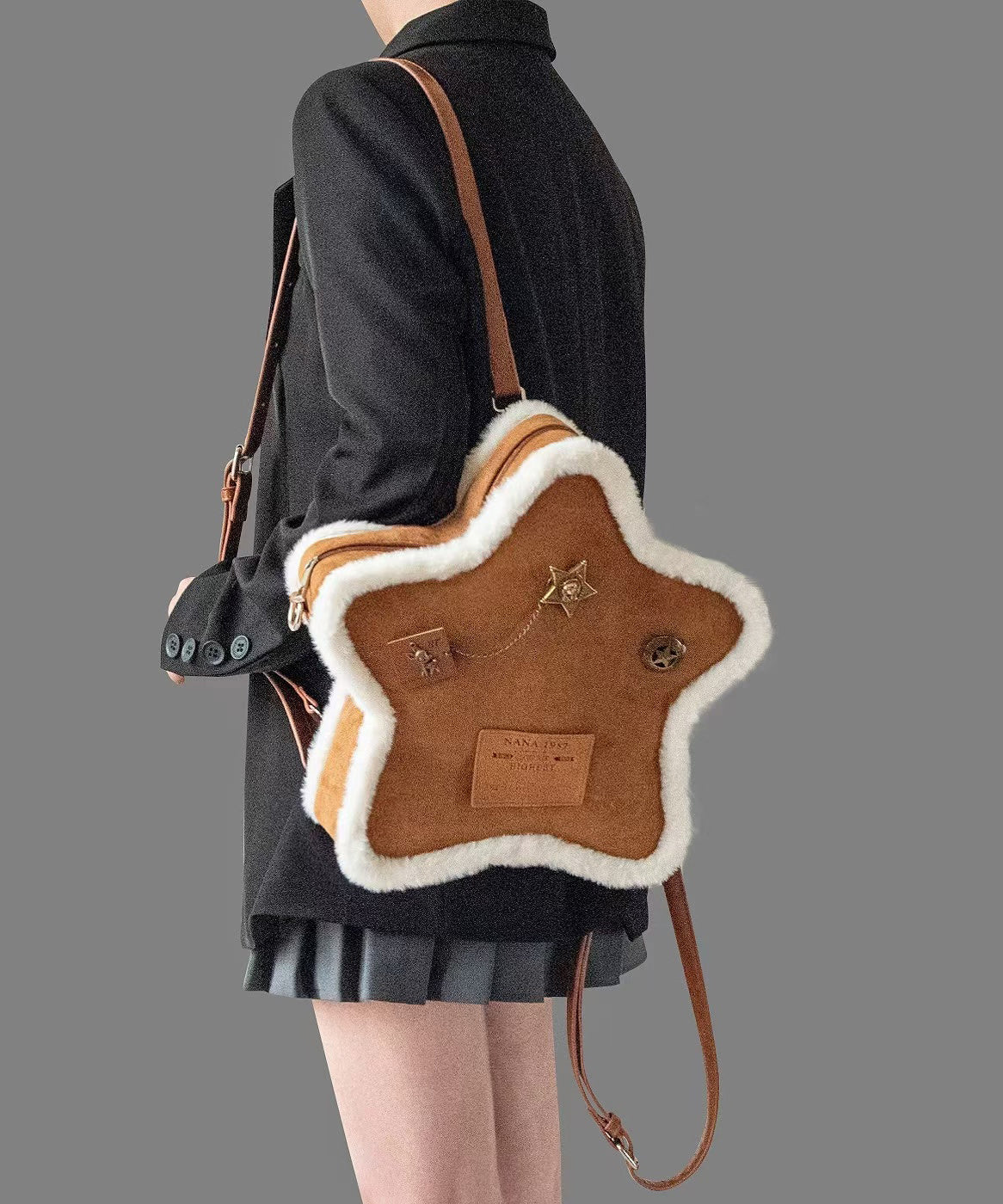 Sac à dos unique en faux daim marron à motif étoile à cinq branches - TrendAura