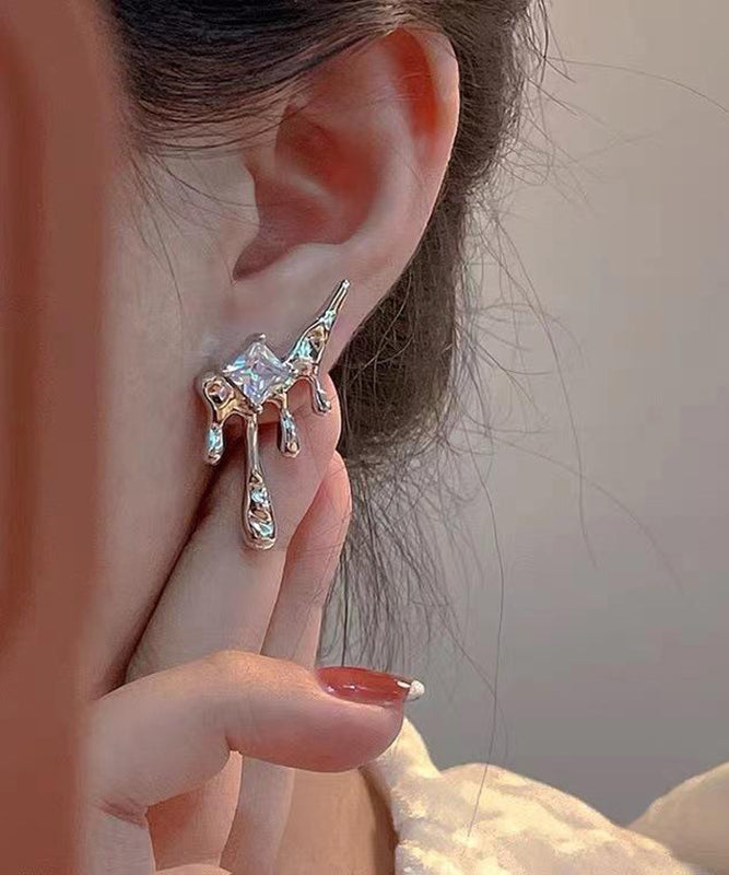 Boucles d'oreilles à pampilles uniques en soie, cuivre et zircon - TrendAura
