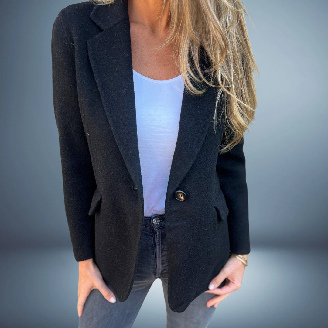 Women's long blazer with buttons | Tailored