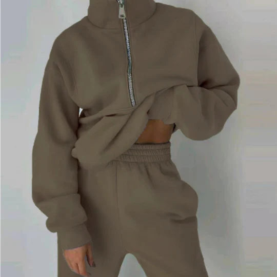 Elsiem | Comfortable zip-up tracksuit for women