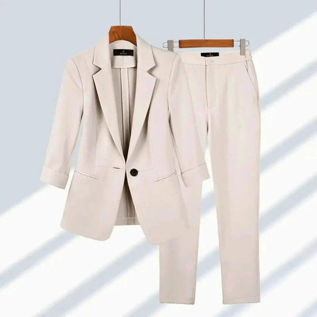 Velora Classic Tailored Women's Suit Set Blazer and Trousers for Business Professional Wear