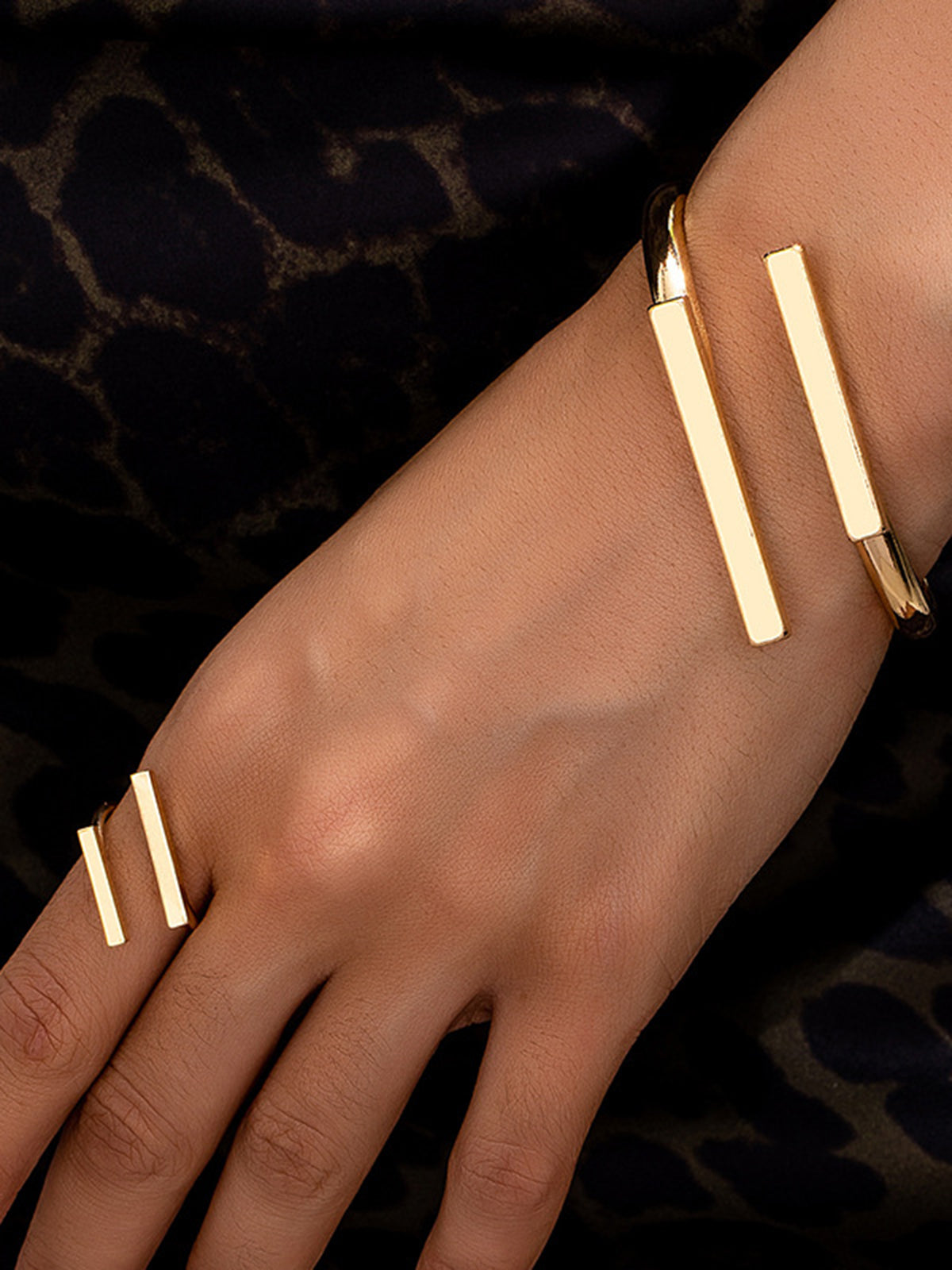 TrendAura | Gold Ring Bracelet Set - TrendAura