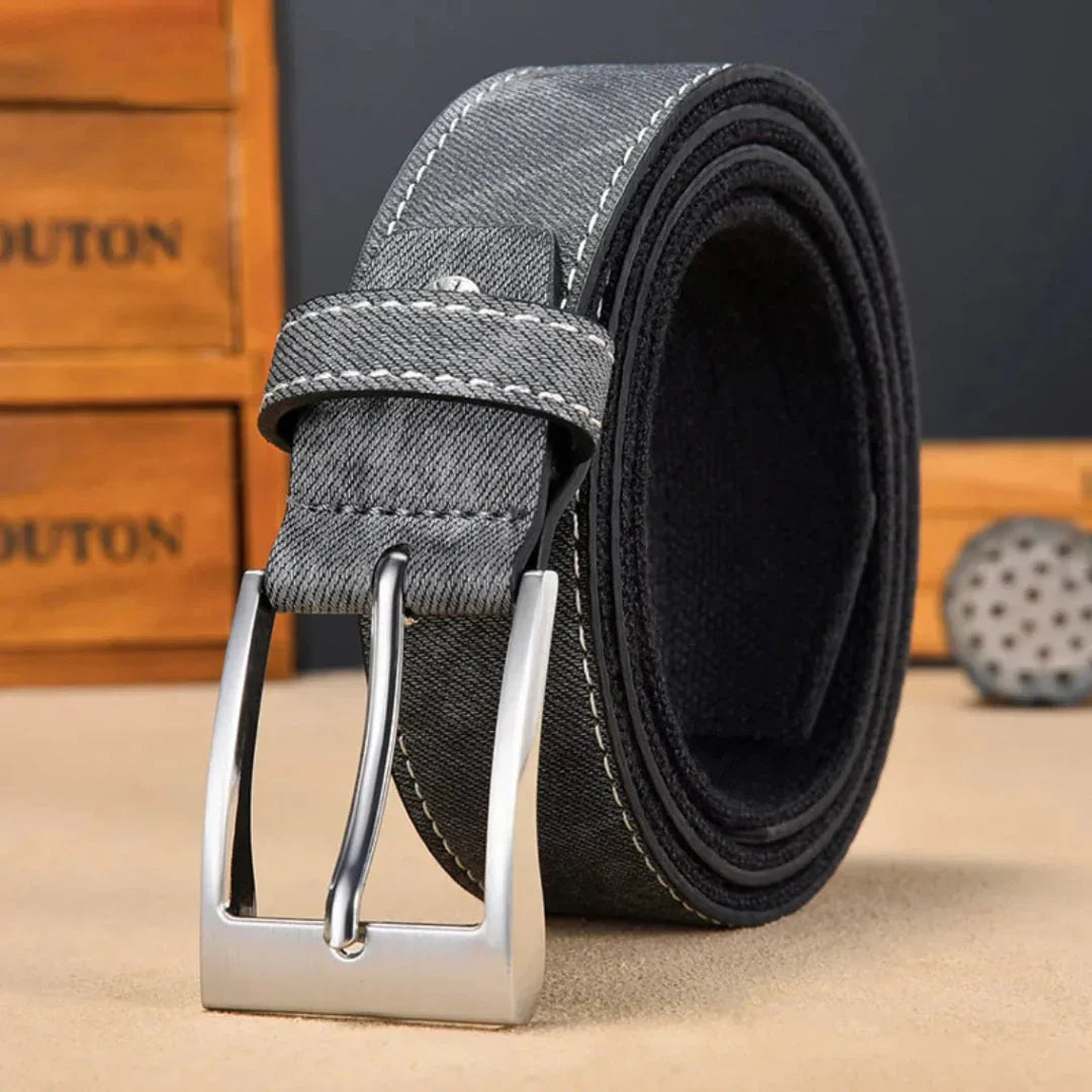 Vintage-Inspired Classic Leather Belt
