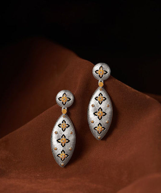 Boucles d'oreilles pendantes vintage en soie et argent sterling avec trèfle à quatre feuilles - TrendAura