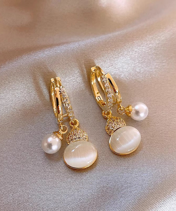 Boucles d'oreilles pendantes Vogue en alliage de cuivre doré et zircon œil de chat avec perle et gourde - TrendAura