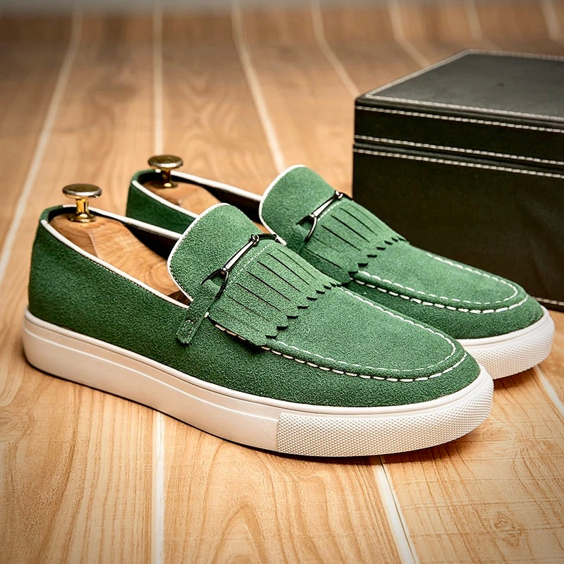 Elegant suede loafer for men