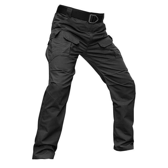 Waterproof pants with practical pockets