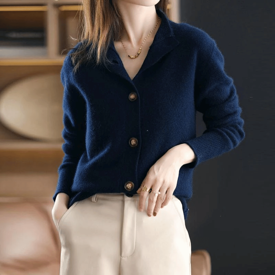 Cardigan women with stand-up collar and modern buttons