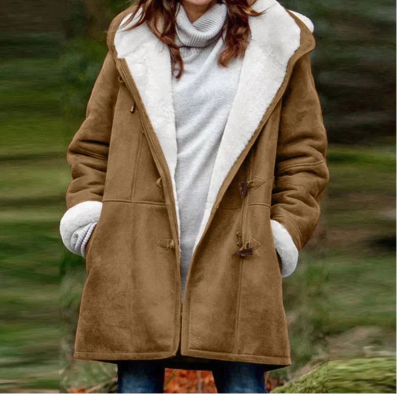 Winter jacket for women with insulating lining