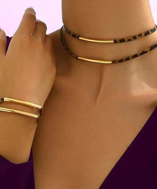 Ensemble collier et bracelet double couche en alliage de cuivre léopard pour femme, deux pièces - TrendAura