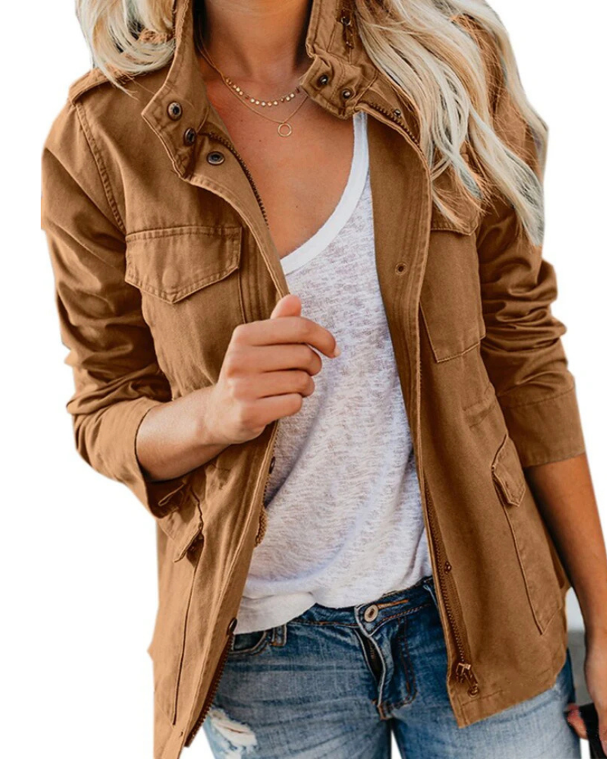Lightweight Utility Jacket For Women With Flattering Fit And Everyday Comfort For City Dwellers