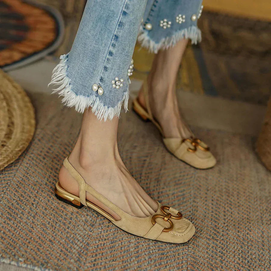 Women's Elegant Sandals with Adjustable Straps and Cushioned Sole