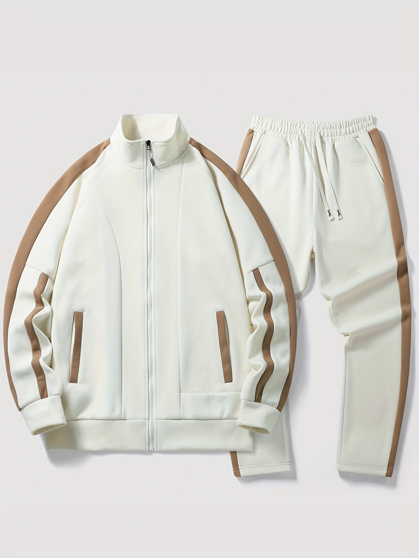 Two-piece men's tracksuit with contrast stripes