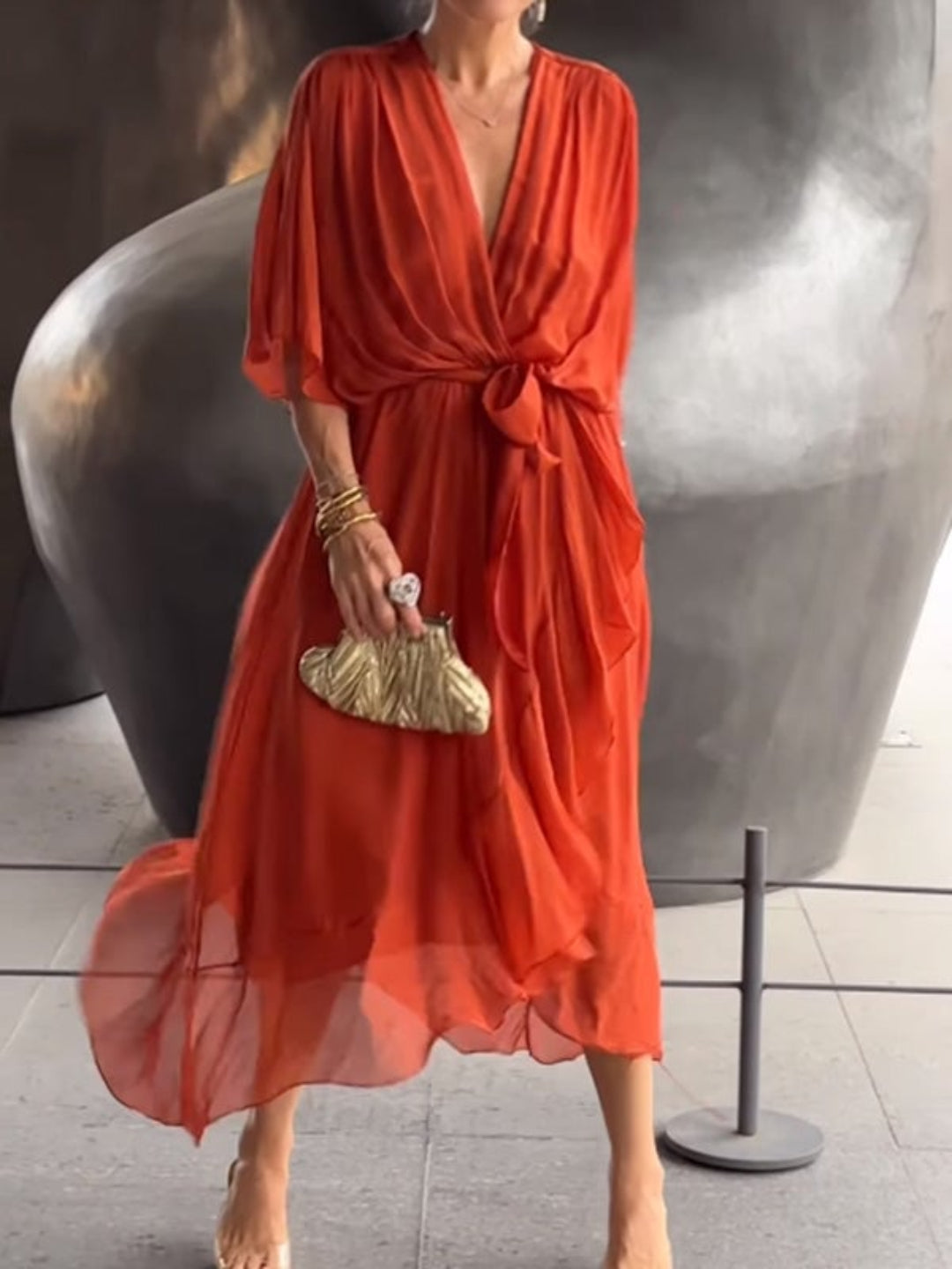 Lilia Crossed Chiffon Dress With Wide Sleeves And Belted Waist For Elegant Women