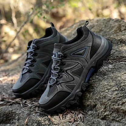 Durable hiking shoes for men - Water-resistant outdoor shoes