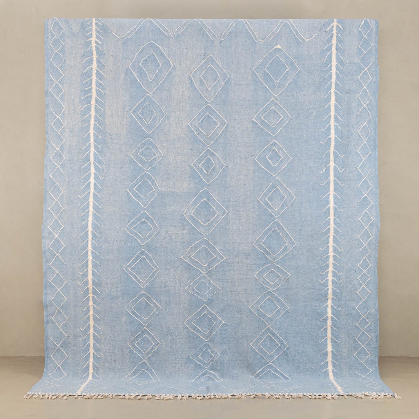 Adass - taznakht kilim rug - TrendAura
