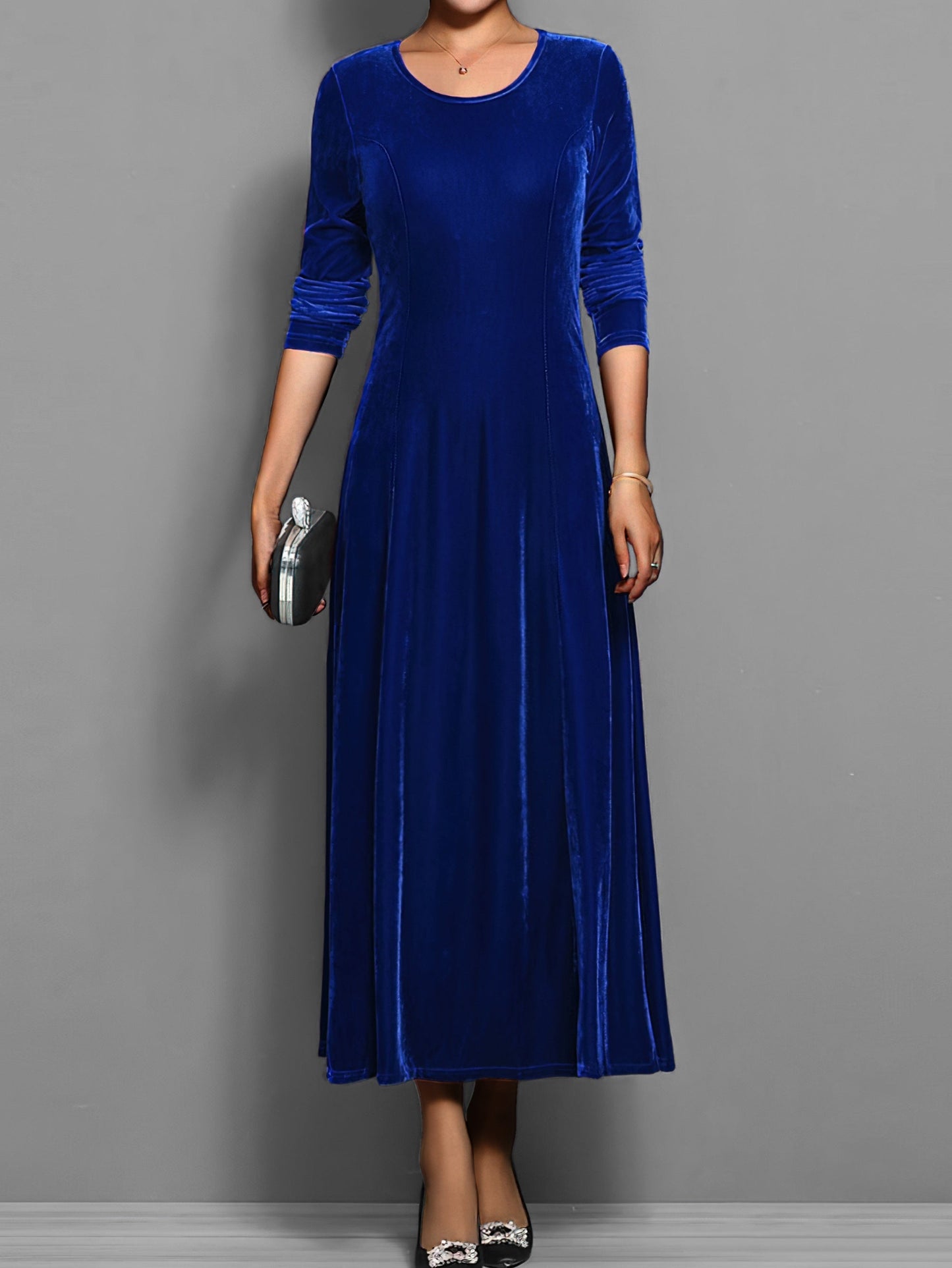 Women's Velvet Dress with Classic Design and Elegant Fit - TrendAura