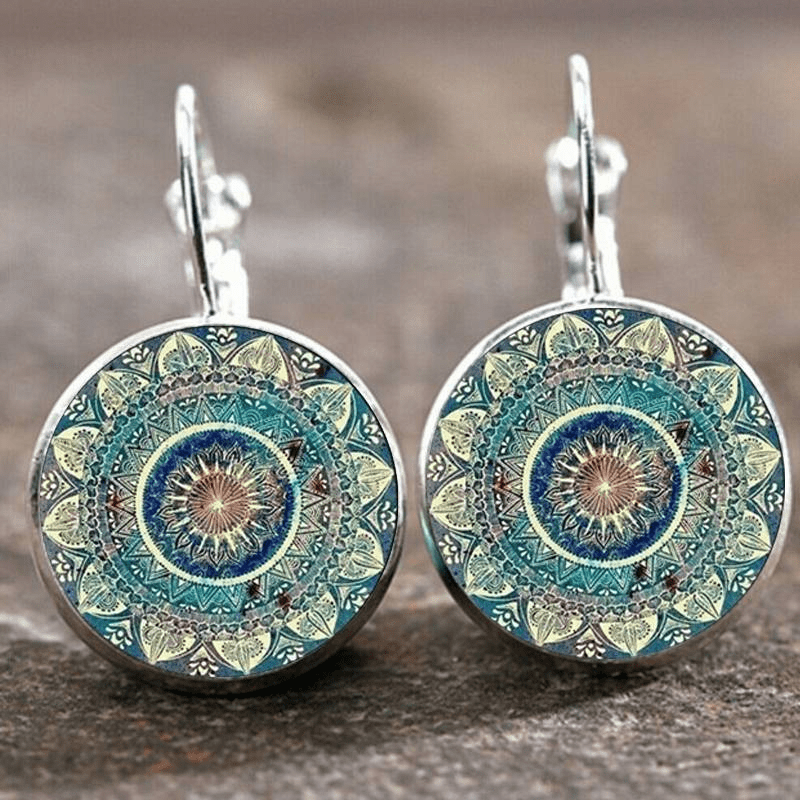 Women's Vintage-Inspired Mandala Earrings with Intricate Design and Lightweight Feel - TrendAura