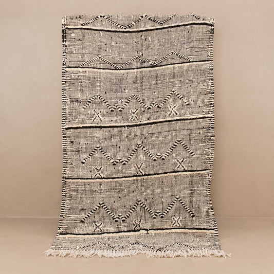 Agourai - taznakht kilim rug - TrendAura