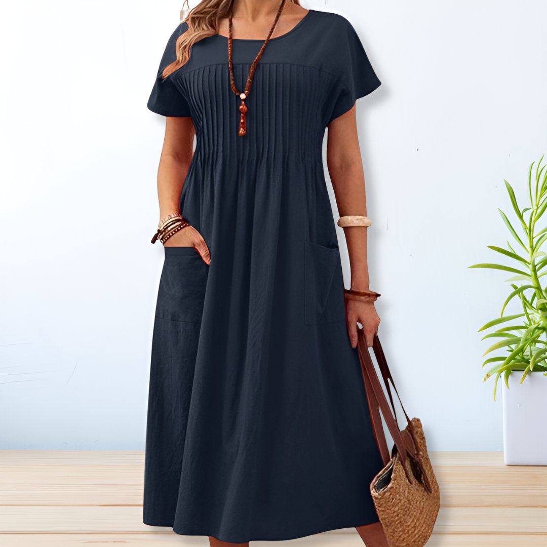 Women's Day Dress with Relaxed Fit and Versatile Style