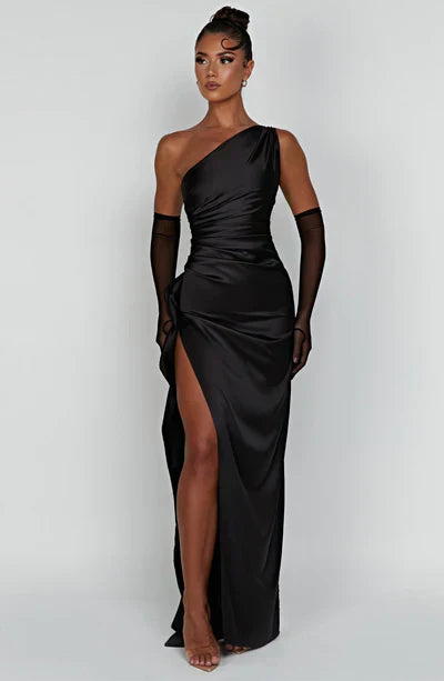 Ariel | Elegant Maxi Dress for Women with Slit and Draping