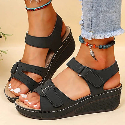 Comfortable orthopedic sandals for women