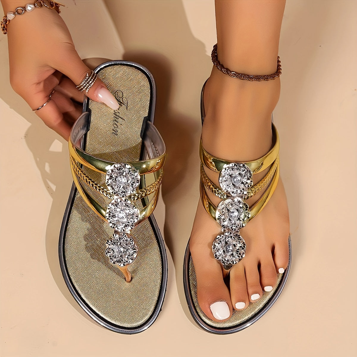 Women's Glam Sandals with Strappy Design and Adjustable Buckle