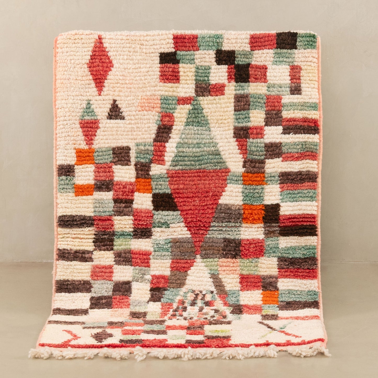 bader - vintage boujad rug - TrendAura