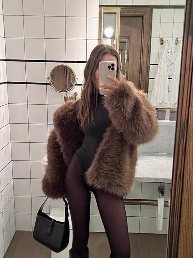 Short Faux Fur Coat For Women With Soft Tailored Fit And Elegant Chic Style In Six Colors