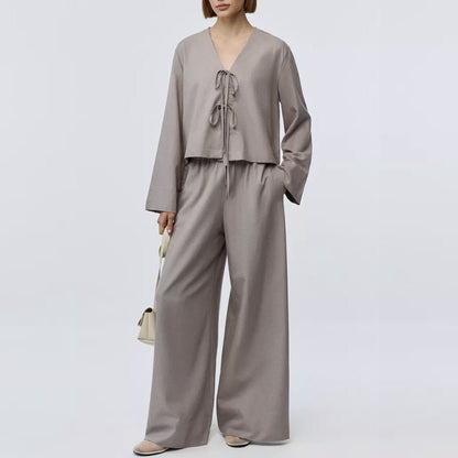 Wide pants & top with tie