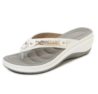 Alice Leroy | Soft and padded thong sandals