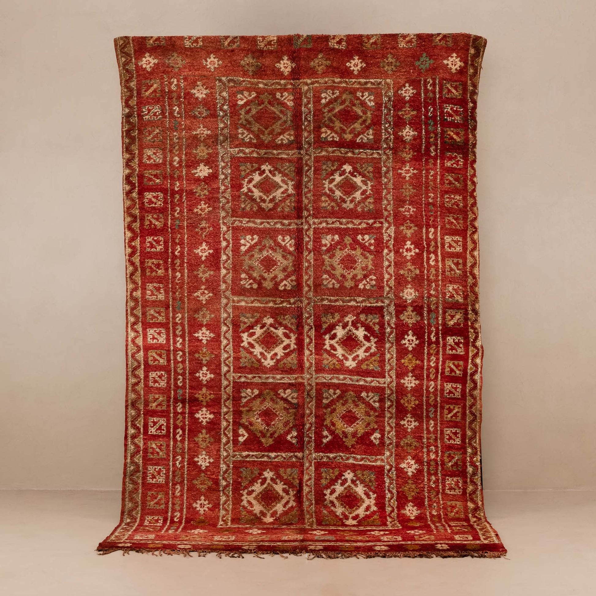 Chemsy - vintage boujad rug - TrendAura