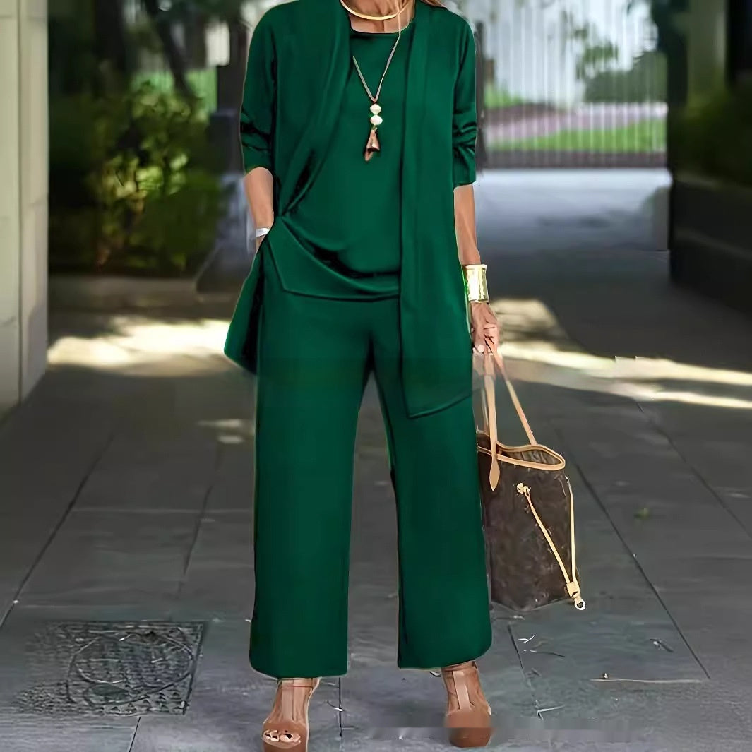 Sara – Stylish sleeveless top with round neckline and long jacket set with wide pantsuit