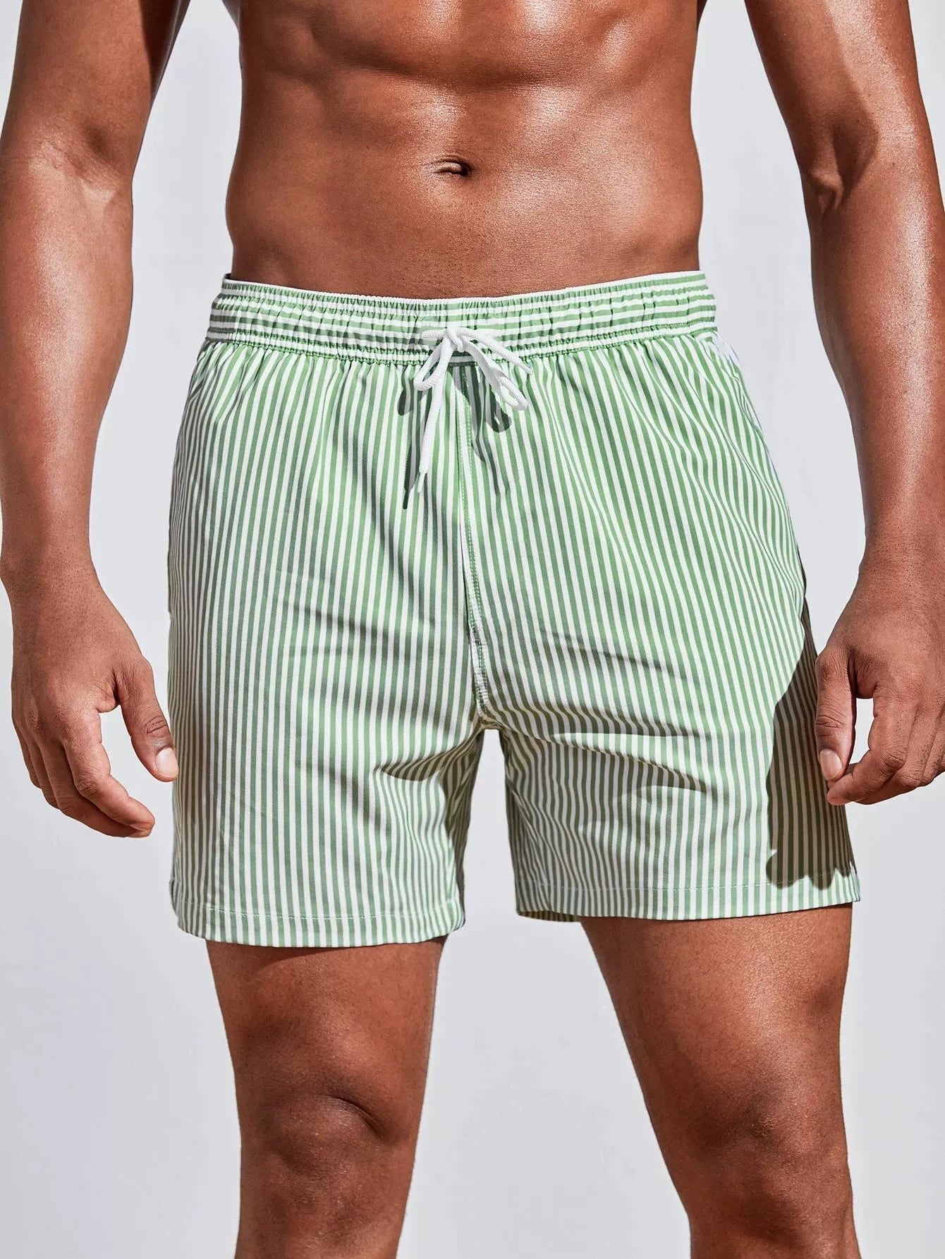 Levi Mens Comfort Casual Shorts With Durable Digital Print For Everyday Movement