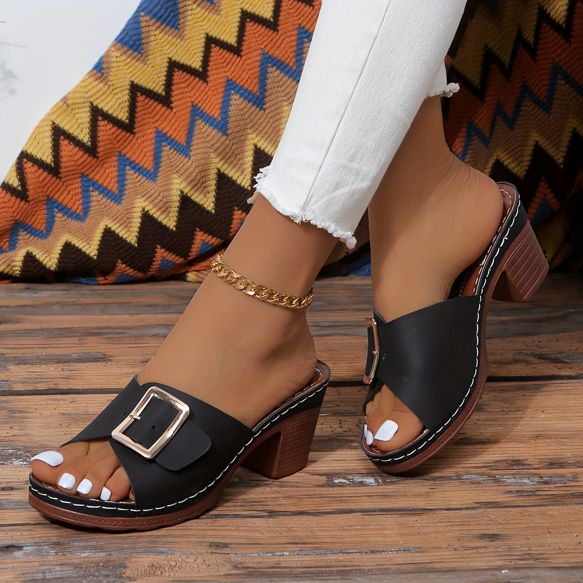 Women's Sandals with Adjustable Straps and Cushioned Footbed