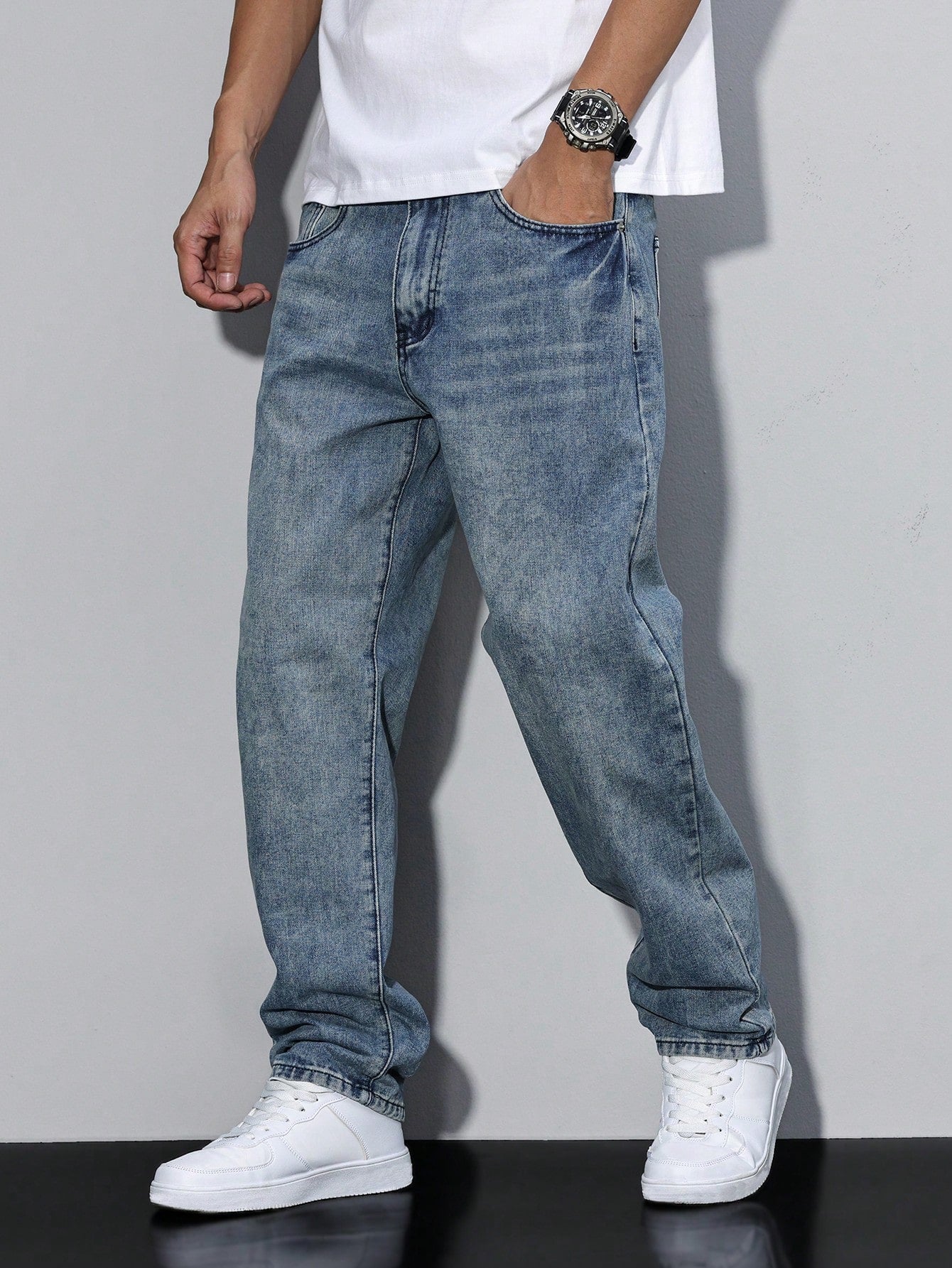 Men's Casual Wide Leg Jeans Relaxed Silhouette Winter Style For Men All Season Comfort