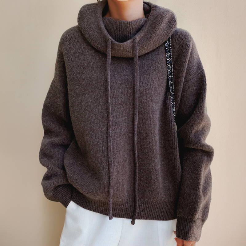 Women's Lightweight Knit Sweater with Long Sleeves and Relaxed Fit
