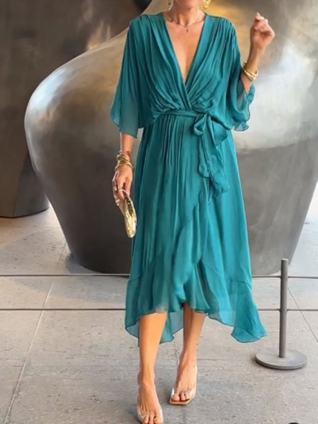 Lilia Crossed Chiffon Dress With Wide Sleeves And Belted Waist For Elegant Women