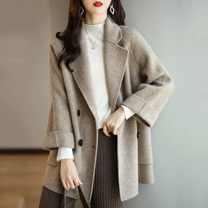 Women’s Trench Coat – Slim Fit – Wool Texture – Double Breasted – Tailored Lapels