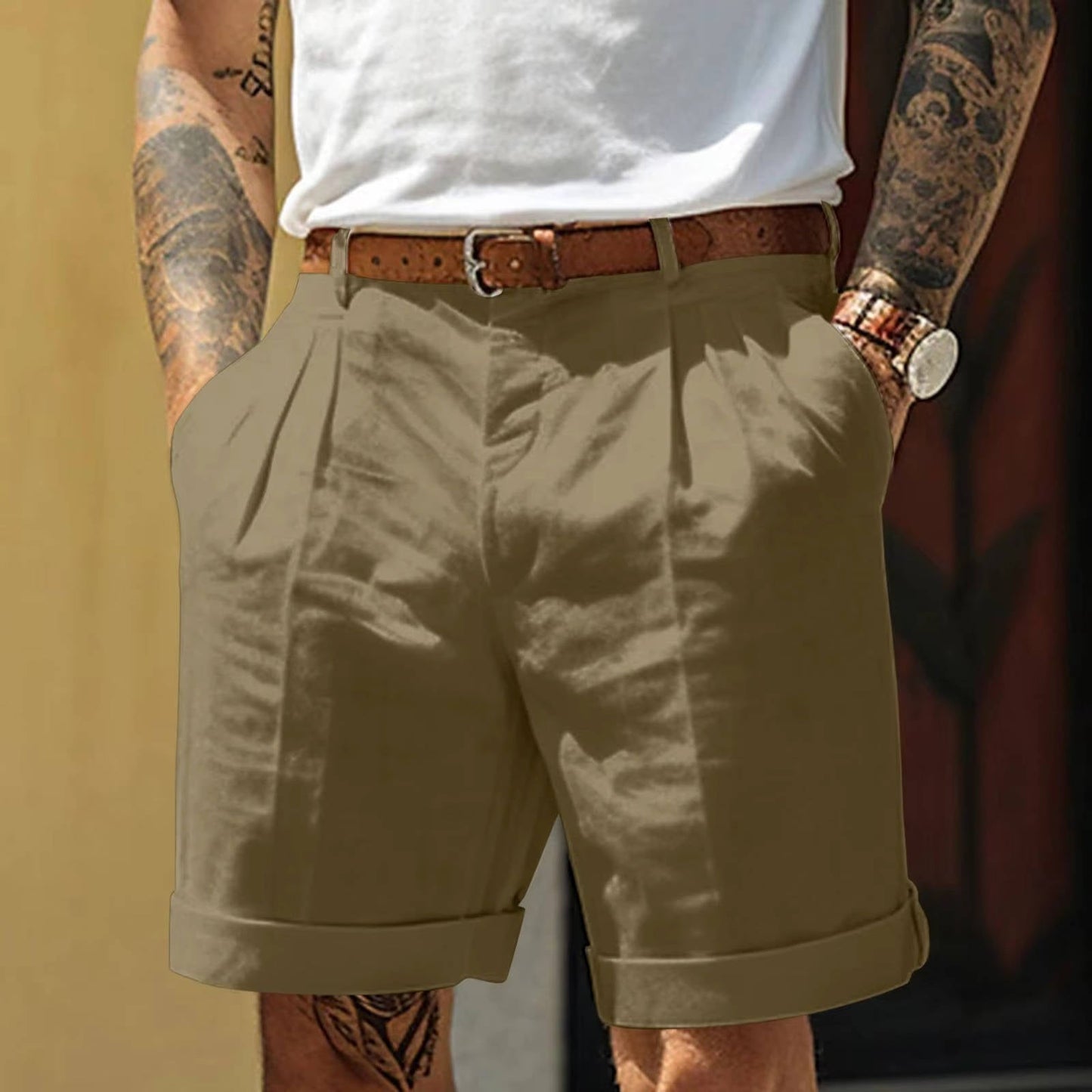 Mens Classic White Pleated Cotton Linen Blend Shorts With Cuffed Hem For Everyday Comfort