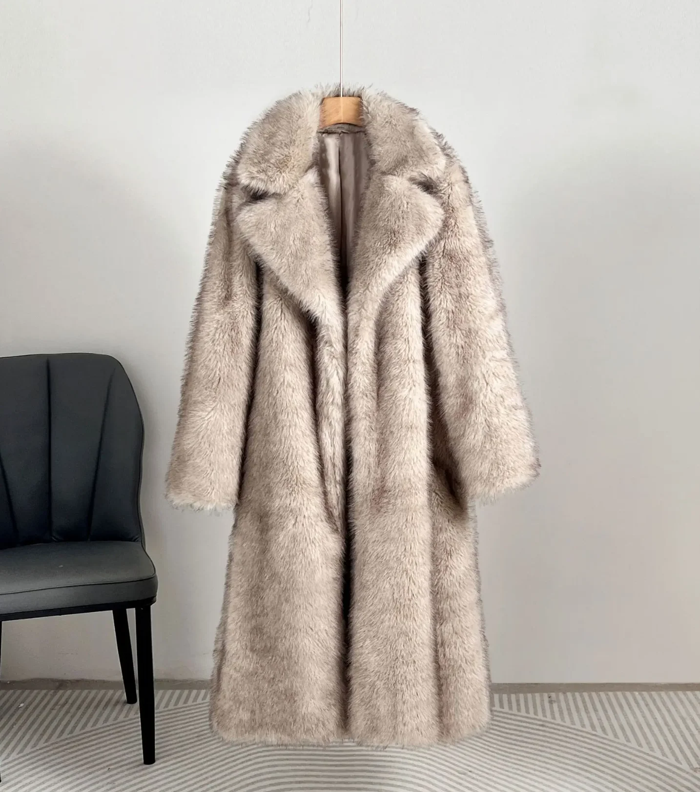 Women’s Oversized Fur Coat | Full Length